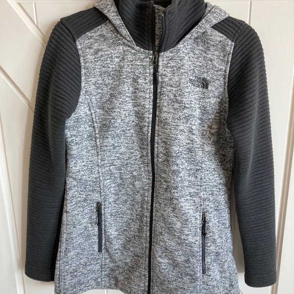 North face fleece hooded jacket - Picture 2 of 7